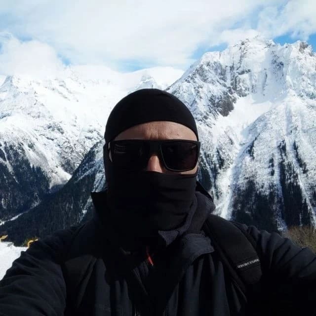 Константин Кузнецов